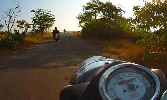 Periodista de viajes en moto